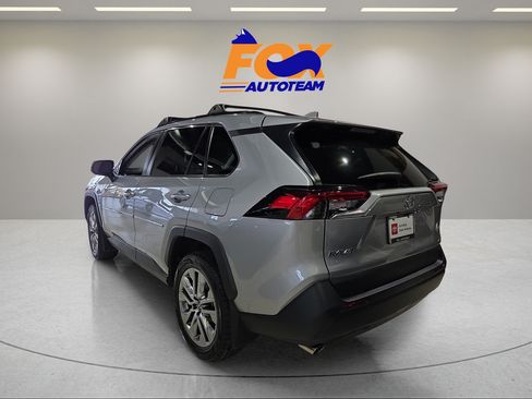 Used 2024 Toyota RAV4 XLE Premium FWD image 3