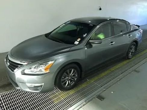 Used 2015 Nissan Altima 2.5 S w/ Special Edition Package FWD image 1