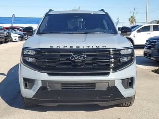 Certified 2025 Ford Expedition Platinum w/ Stealth Performance Package video 2
