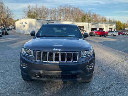 Used 2014 Jeep Grand Cherokee Laredo w/ Quick Order Package 23E image 2