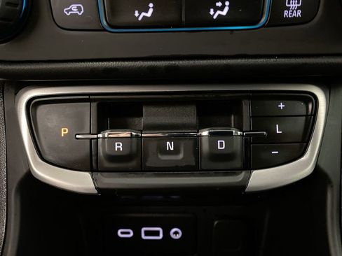 Certified 2023 GMC Terrain SLE image 19