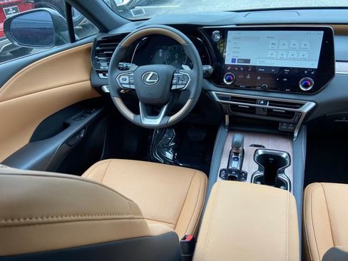 Used 2024 Lexus RX 350 Premium w/ Accessory Package (Z1) AWD/4WD image 15