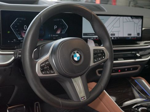 Used 2026 BMW X6 xDrive40i AWD/4WD image 6