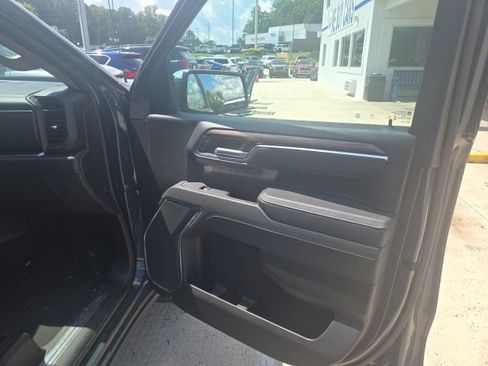 Used 2025 Chevrolet Silverado 1500 LT AWD/4WD image 26