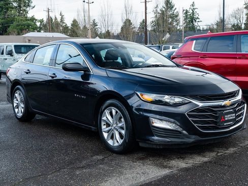 Used 2023 Chevrolet Malibu LT image 1