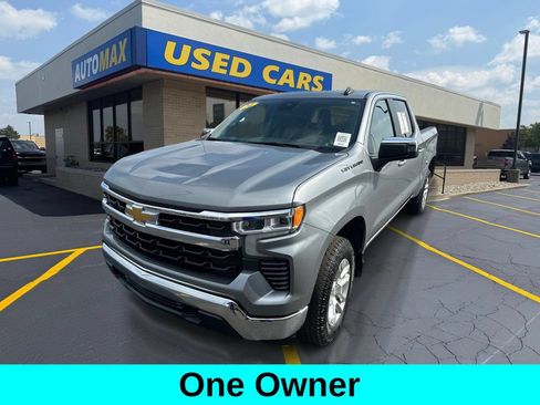 Used 2024 Chevrolet Silverado 1500 LT AWD/4WD image 1