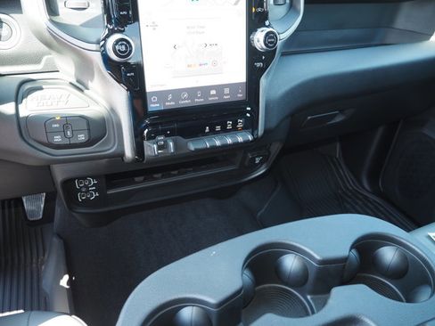 Used 2025 RAM 2500 Tradesman image 20