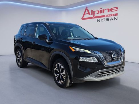 Used 2023 Nissan Rogue SV image 7