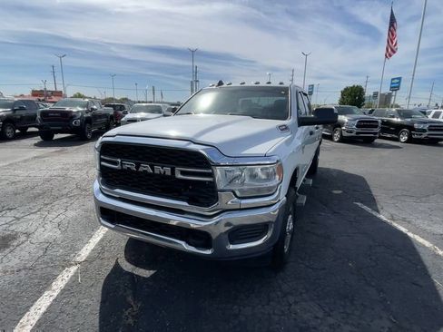 Used 2021 RAM 3500 Tradesman w/ Chrome Appearance Group AWD/4WD image 5