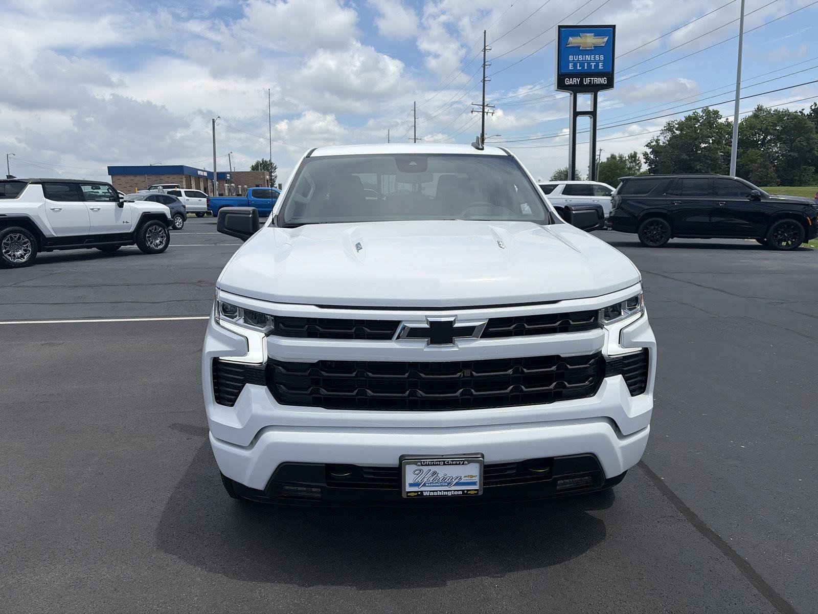 New 2026 Chevrolet Silverado 1500 RST w/ Convenience Package II AWD/4WD image 14