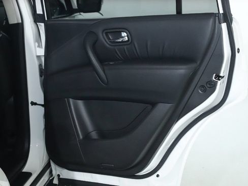Certified 2024 Nissan Armada SV w/ Cargo Package AWD/4WD image 34