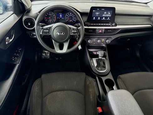 Used 2020 Kia Forte LXS FWD image 17