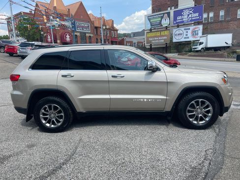Used 2014 Jeep Grand Cherokee Limited AWD/4WD image 4