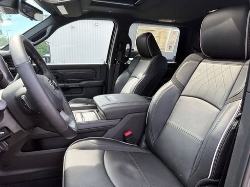 New 2026 RAM 3500 Limited AWD/4WD image 20