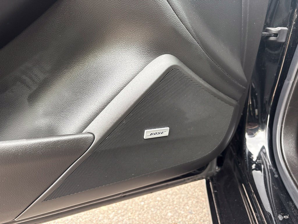 Used 2019 Cadillac CTS V w/ Carbon Fiber Package RWD image 10