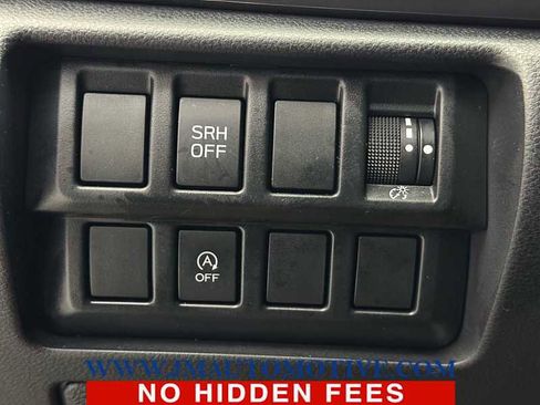 Used 2023 Subaru Forester Premium image 40