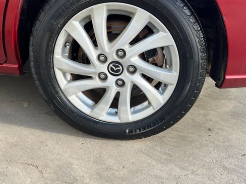 Used 2014 MAZDA MAZDA5 Sport FWD image 22