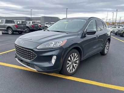 Used 2022 Ford Escape Titanium w/ Class II Trailer Tow Package