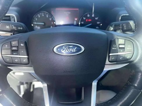 Used 2020 Ford Explorer Limited w/ Class III Trailer Tow Package RWD image 10