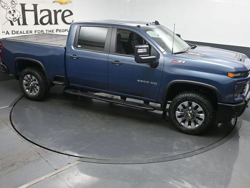 New 2026 Chevrolet Silverado 2500 Custom AWD/4WD image 16