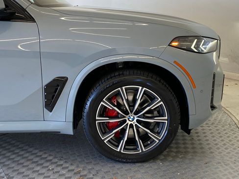 New 2026 BMW X5 xDrive40i w/ M Sport Package image 10