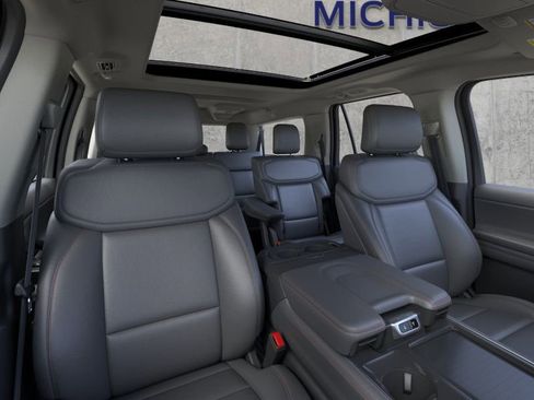 New 2026 Ford Expedition Max Active image 10