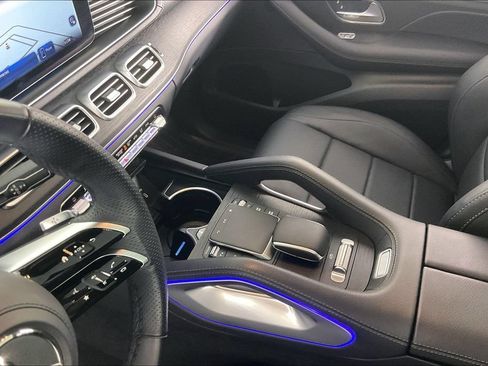 Certified 2025 Mercedes-Benz GLS 450 4MATIC image 12