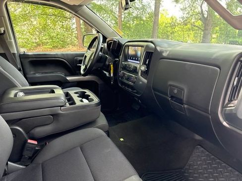 Used 2015 Chevrolet Silverado 1500 LT w/ LT Convenience Package RWD image 19