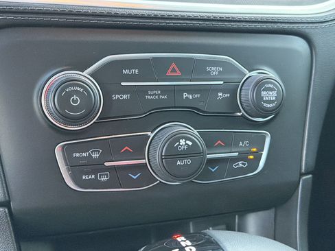 Used 2022 Dodge Charger GT w/ Plus Group image 32