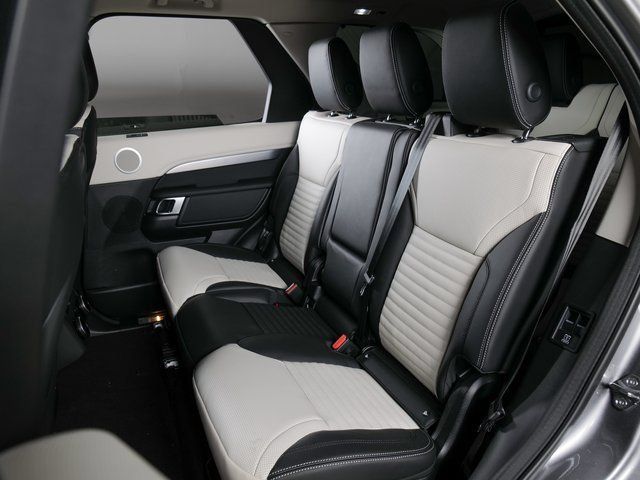New 2026 Land Rover Discovery Dynamic SE AWD/4WD image 5