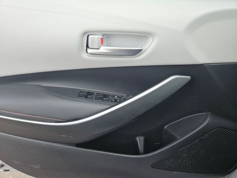 Used 2023 Toyota Corolla SE image 15