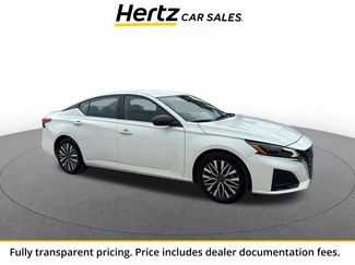 Used 2025 Nissan Altima 2.5 SV FWD video 1