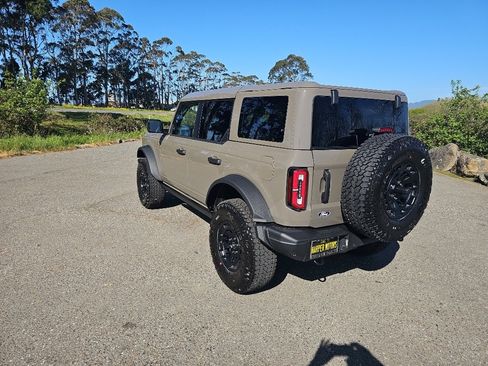 New 2026 Ford Bronco Badlands AWD/4WD image 35