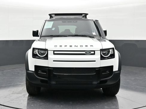 Used 2023 Land Rover Defender 110 S AWD/4WD image 6
