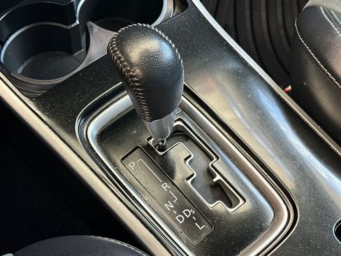 Used 2020 Mitsubishi Outlander SE AWD/4WD image 26