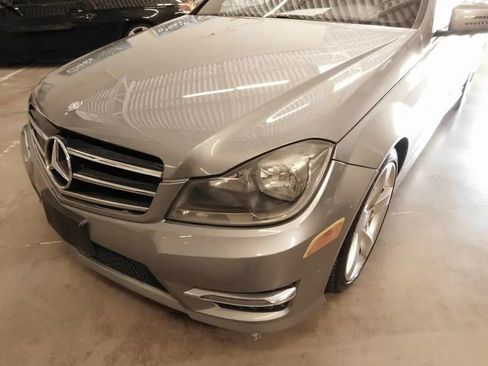 Used 2014 Mercedes-Benz C 250 C 250 Luxury Sedan 4D w/ Multimedia Package image 9