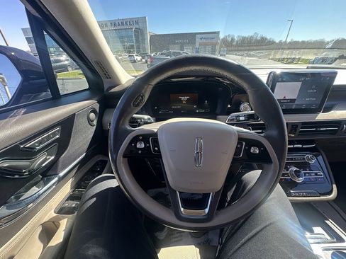 Used 2021 Lincoln Corsair Reserve w/ Equipment Group 201A image 20