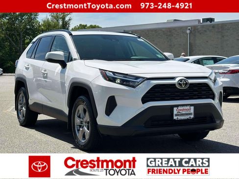 Used 2025 Toyota RAV4 XLE w/ Convenience Package AWD/4WD image 2