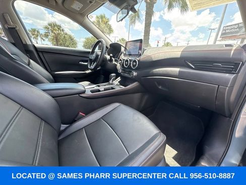 Used 2024 Nissan Sentra SR w/ SR Premium Package FWD image 22