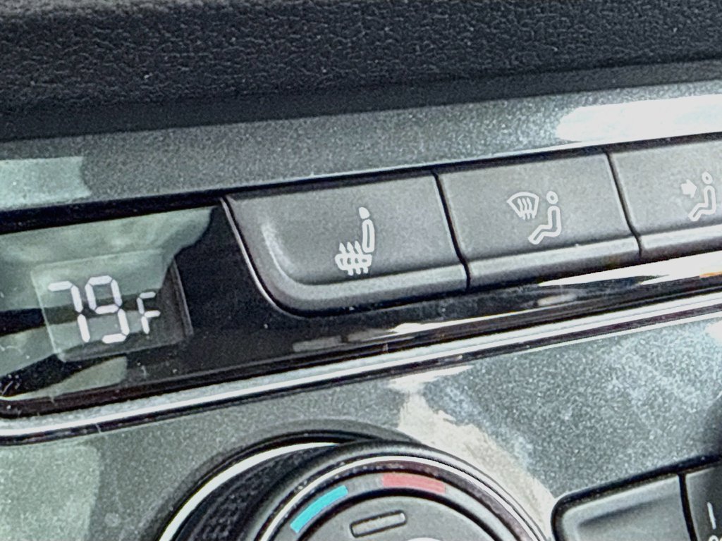 Used 2020 Volkswagen Tiguan SE w/ Panoramic Sunroof Package AWD/4WD image 25