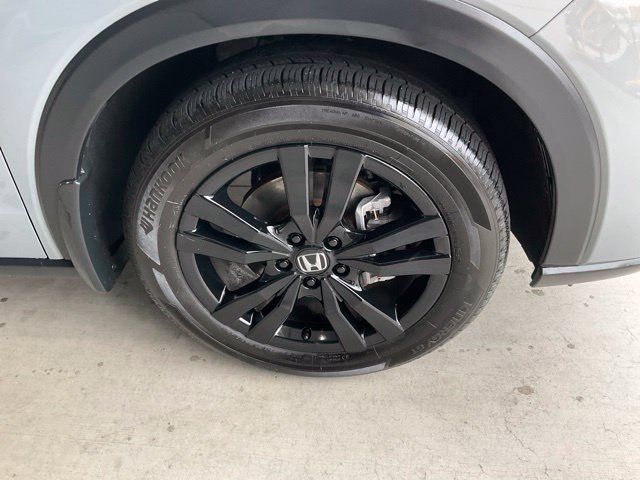 Certified 2026 Honda HR-V Sport image 25