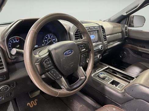 Used 2020 Ford Expedition Max King Ranch w/ Cargo Package RWD image 16