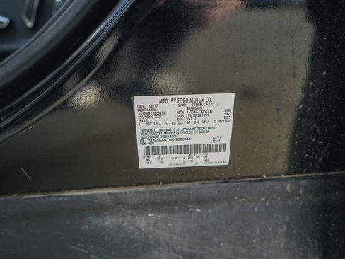 Used 2017 Ford Explorer Platinum image 41