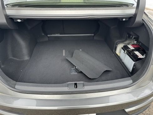 Used 2024 Toyota Crown XLE image 38