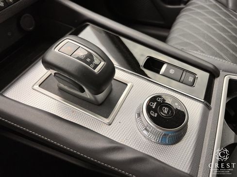 Used 2023 Mitsubishi Outlander SEL FWD image 19