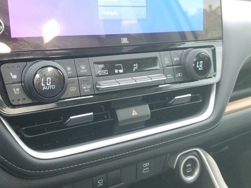 Used 2024 Toyota Grand Highlander Platinum image 31