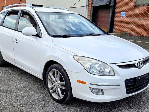 Used 2012 Hyundai Elantra FWD image 4