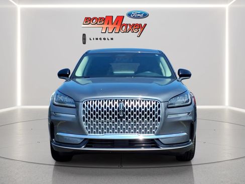 Used 2023 Lincoln Corsair FWD w/ Rear Removable Package Tray image 2