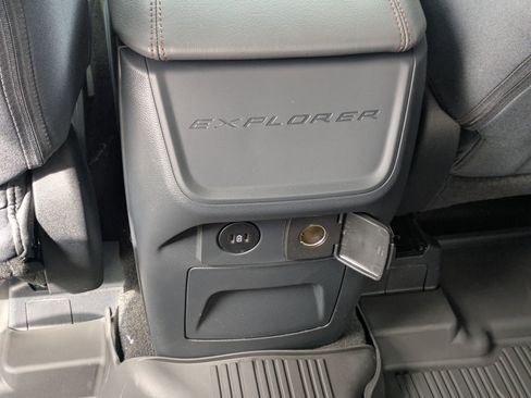 New 2026 Ford Explorer Active image 28