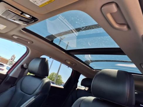 Used 2022 Hyundai Santa Fe SEL w/ Convenience + Premium Package image 9